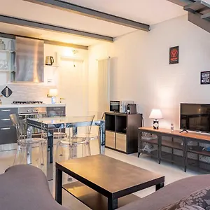  Appartamento Guest Planet - Splendido Loft Dergano M3 Italia