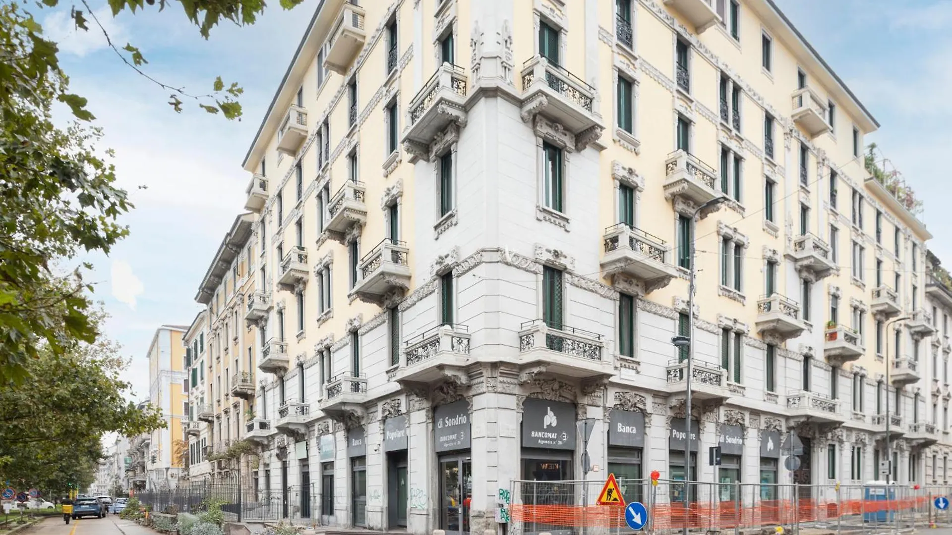 Beautiful Flat Fully Furnished In P.Ta Romana Milan Apartment